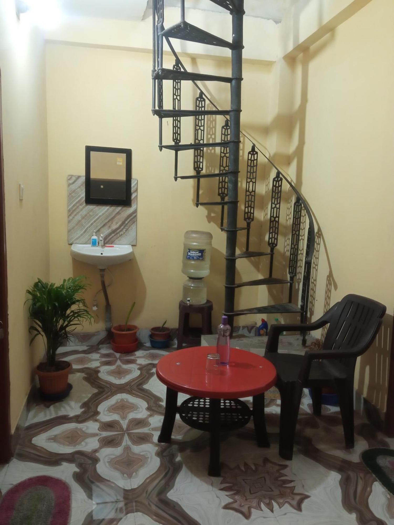 Royal Homestay